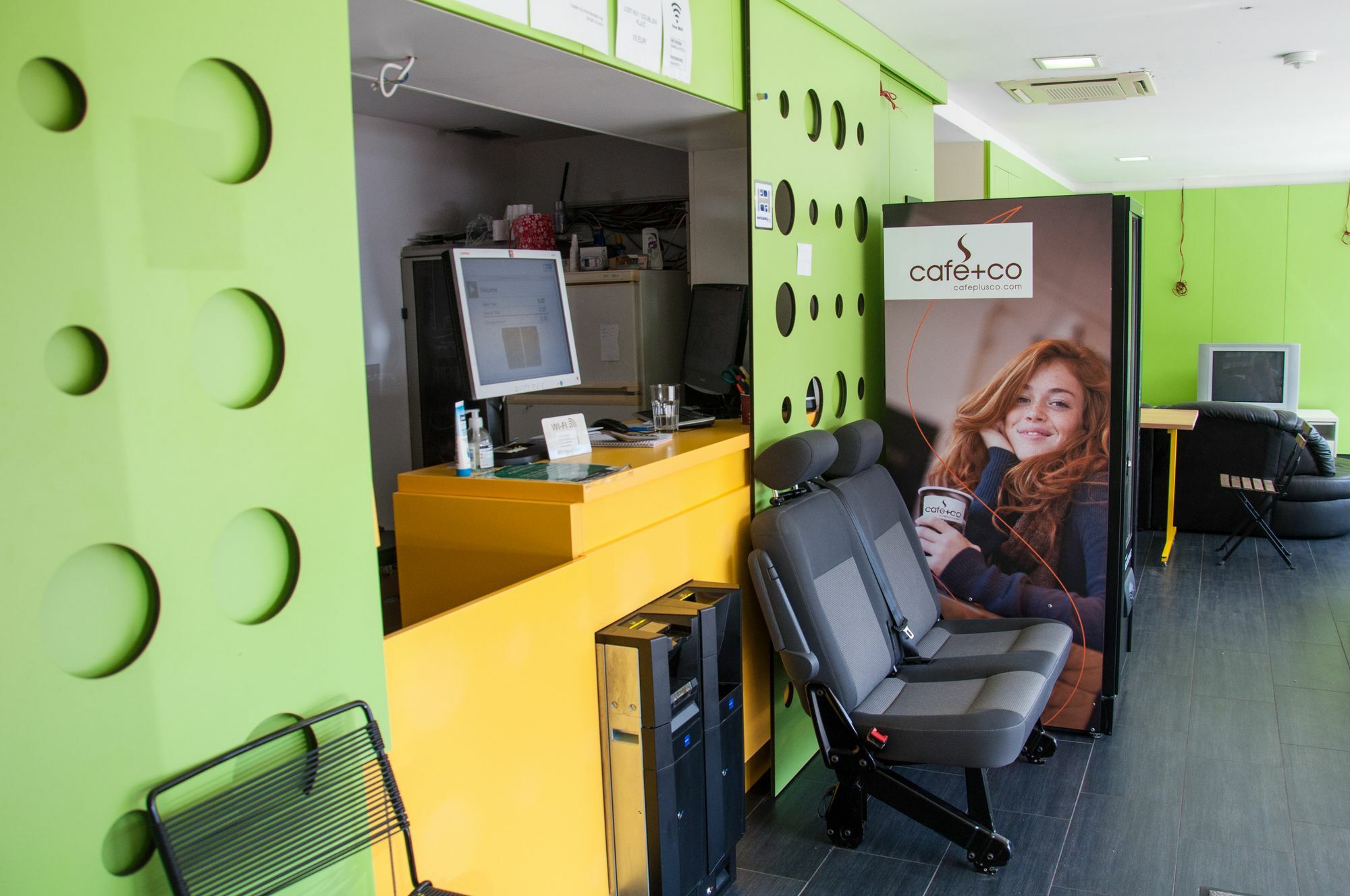 Simbol Rooms With Free Private Parking ลูบลิยานา ภายนอก รูปภาพ