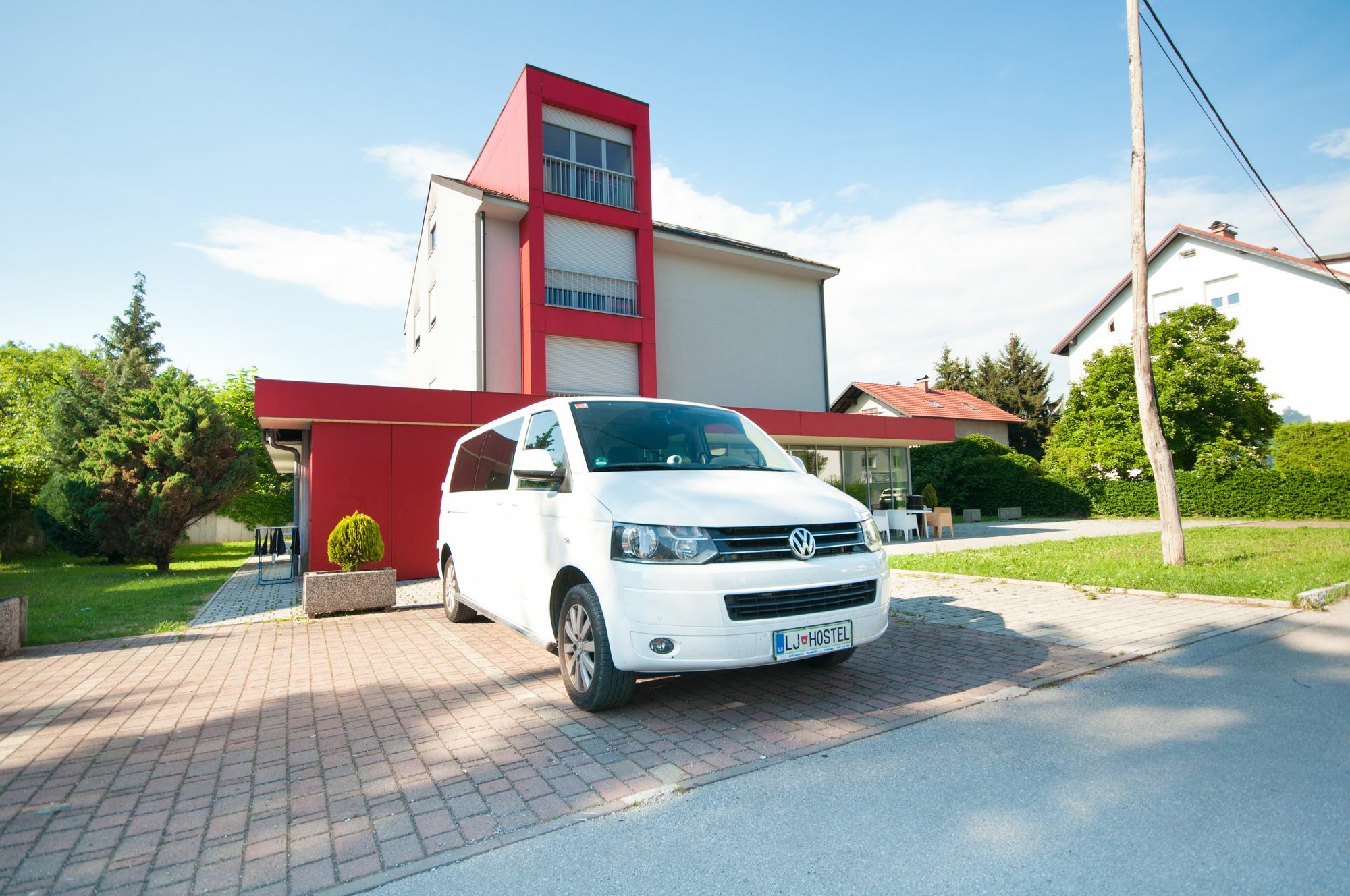 Simbol Rooms With Free Private Parking ลูบลิยานา ภายนอก รูปภาพ